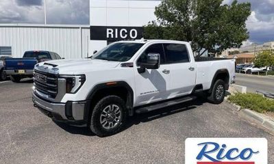 2024 GMC Sierra HD SLT
