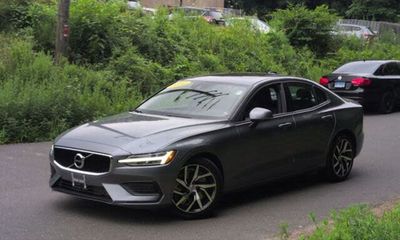 2020 Volvo S60 Momentum