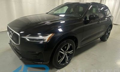 2020 Volvo XC60 R Design
