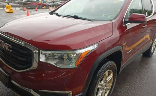 2018 GMC Acadia SLE 1