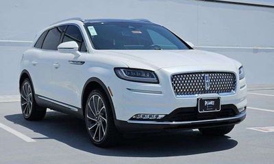 2021 Lincoln Nautilus Reserve