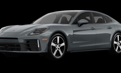 2025 Porsche Panamera 4S E Hybrid