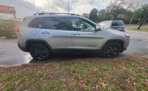 2018 Jeep Cherokee