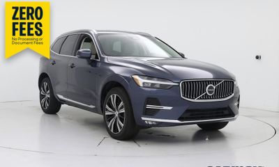 2023 Volvo XC60 Plus Bright