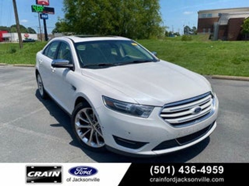 2015 Ford Taurus — a typically priced live listing