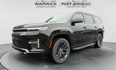 2026 Jeep Grand Wagoneer Base