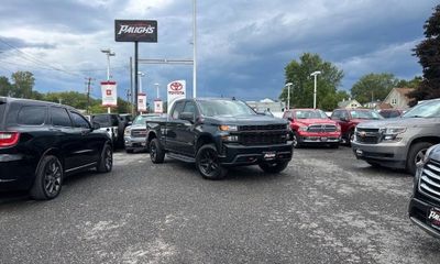 2019 Chevrolet Silverado Trail Boss Custom