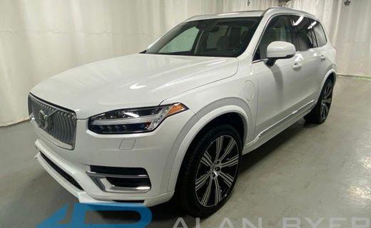 2025 Volvo XC90 Core