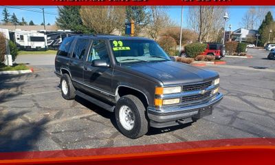 1999 Chevrolet Tahoe 4 Door