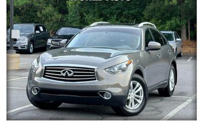 2016 Infiniti QX70 Base