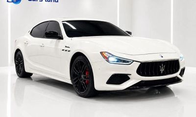 2022 Maserati Ghibli Modena