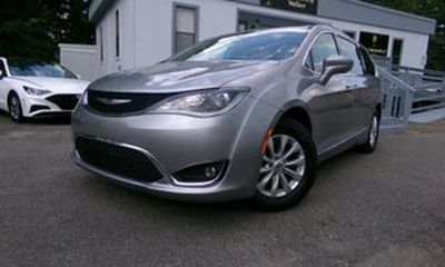 2017 Chrysler Pacifica Touring L
