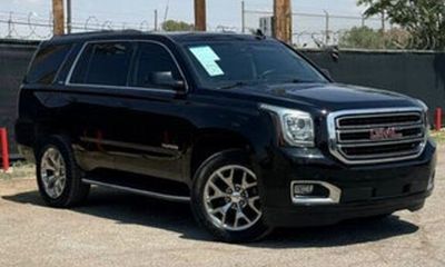 2015 GMC Yukon SLT