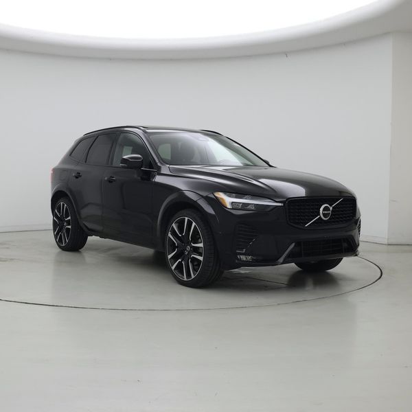 2023 Volvo XC60 — a typically priced live listing