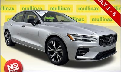 2025 Volvo S60 Core