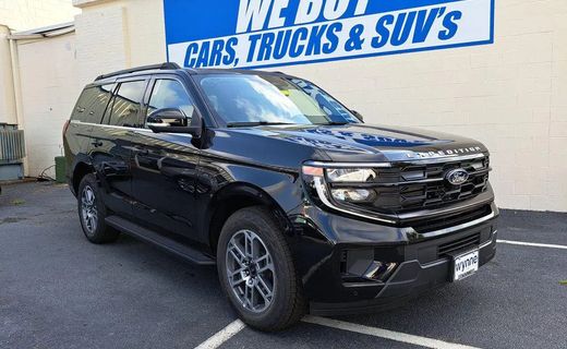 2026 Ford Expedition Active