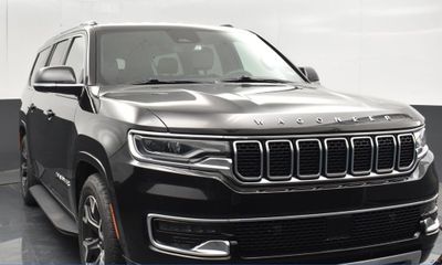 2024 Jeep Wagoneer L Series III