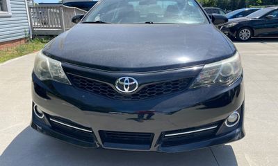2012 Toyota Camry SE