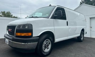 2017 GMC Savana 3500