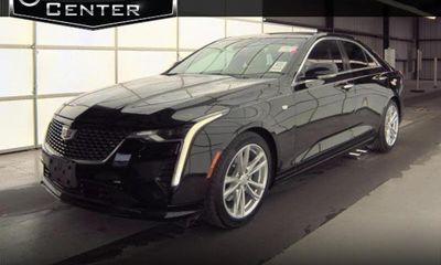2024 Cadillac CT4 Luxury