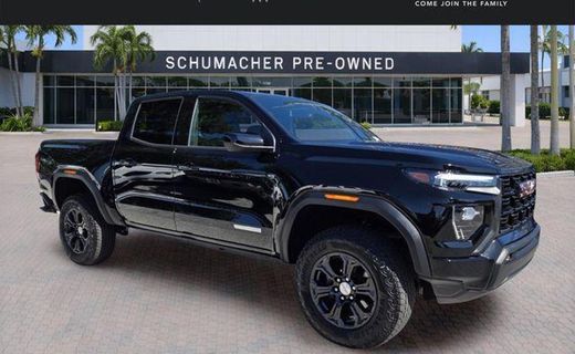 2024 GMC Canyon Elevation