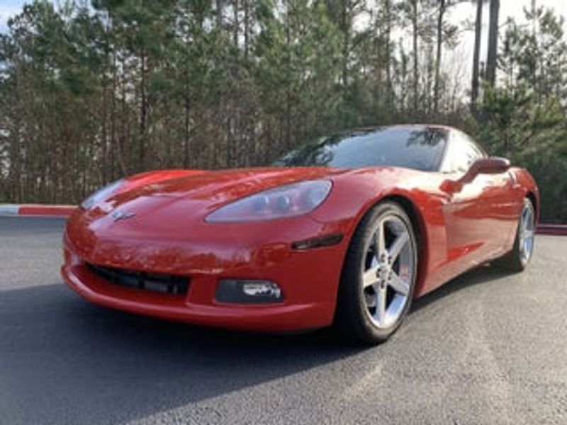 2005 Chevrolet Corvette — a typically priced live listing