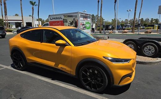 2022 Ford Mustang Mach-E Select