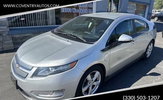 2013 Chevrolet Volt Standard