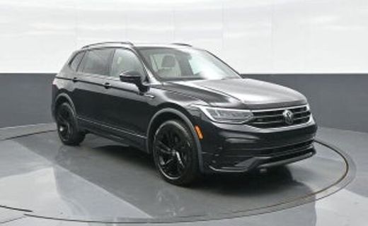 2023 Volkswagen Tiguan 4MOTION SE Black