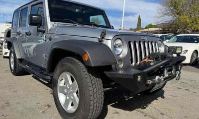 2015 Jeep Wrangler Sport