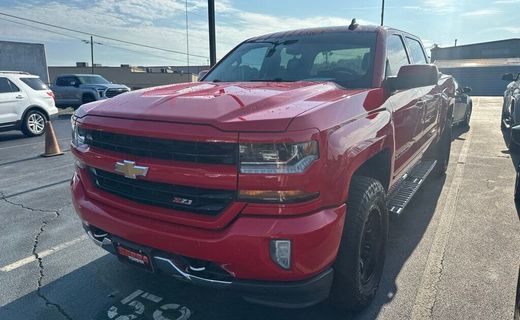 2018 Chevrolet Silverado LT