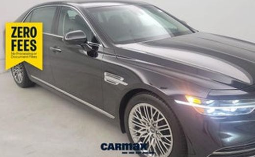 2022 Genesis G90