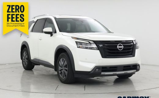 2022 Nissan Pathfinder SL