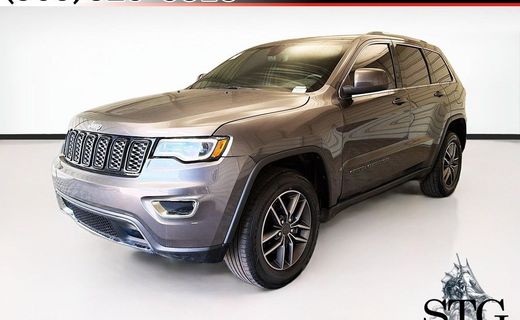 2020 Jeep Grand Cherokee Laredo