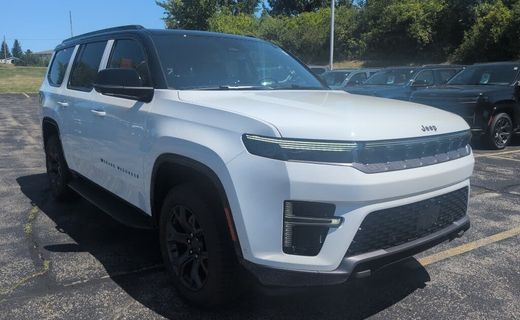 2026 Jeep Grand Wagoneer Base