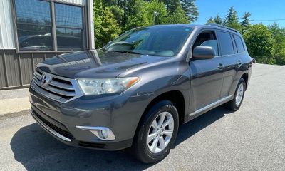 2011 Toyota Highlander Base Hybrid SE