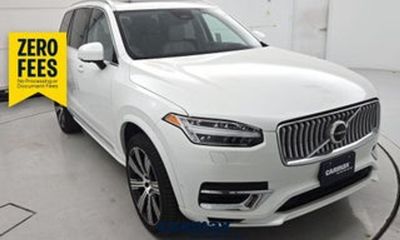 2025 Volvo XC90 Ultra Bright