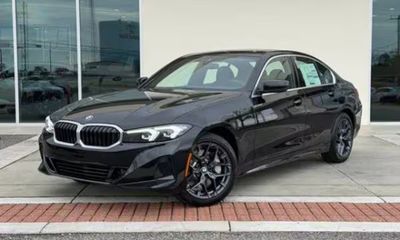 2026 BMW 330i