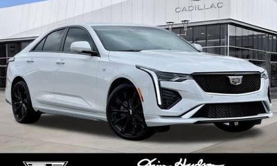 2025 Cadillac CT4 Sport