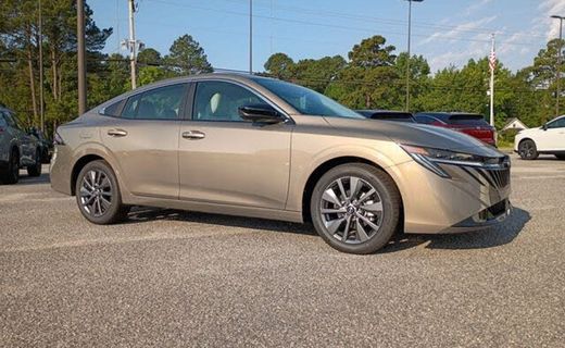 2026 Nissan Sentra SL