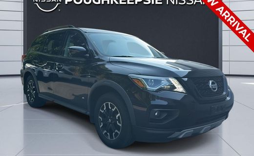 2020 Nissan Pathfinder SL