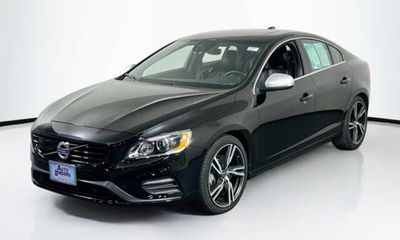 2017 Volvo S60 Platinum R Design