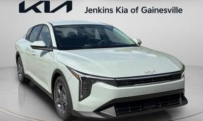 2026 Kia K4