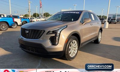 2023 Cadillac XT4 Luxury