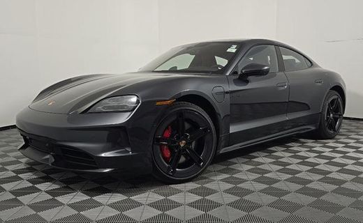 2026 Porsche Taycan GTS