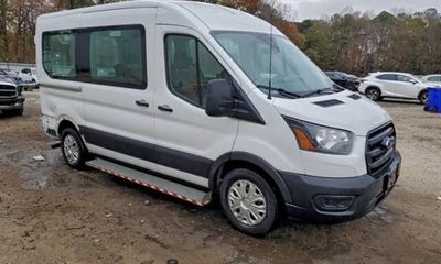 2020 Ford Transit Medium Roof