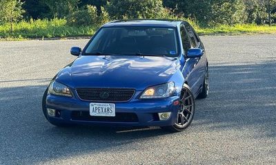 2002 Lexus IS 300