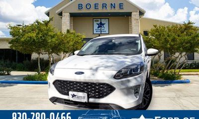 2022 Ford Escape SEL
