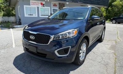 2017 Kia Sorento L LX