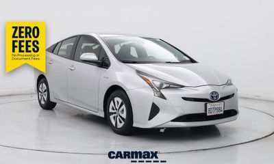 2018 Toyota Prius ONE TWO